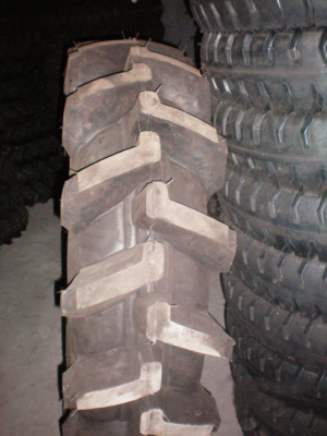 Bias Tractor Tyre R-2 Paddy Field