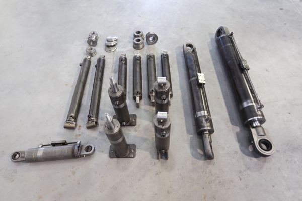 OEM/ODM Single Double Acting Lifting Hoist Jack Hydraulic Tools Cylinder RAM