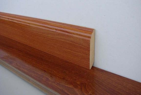 End-cap/end molding/laminate molding